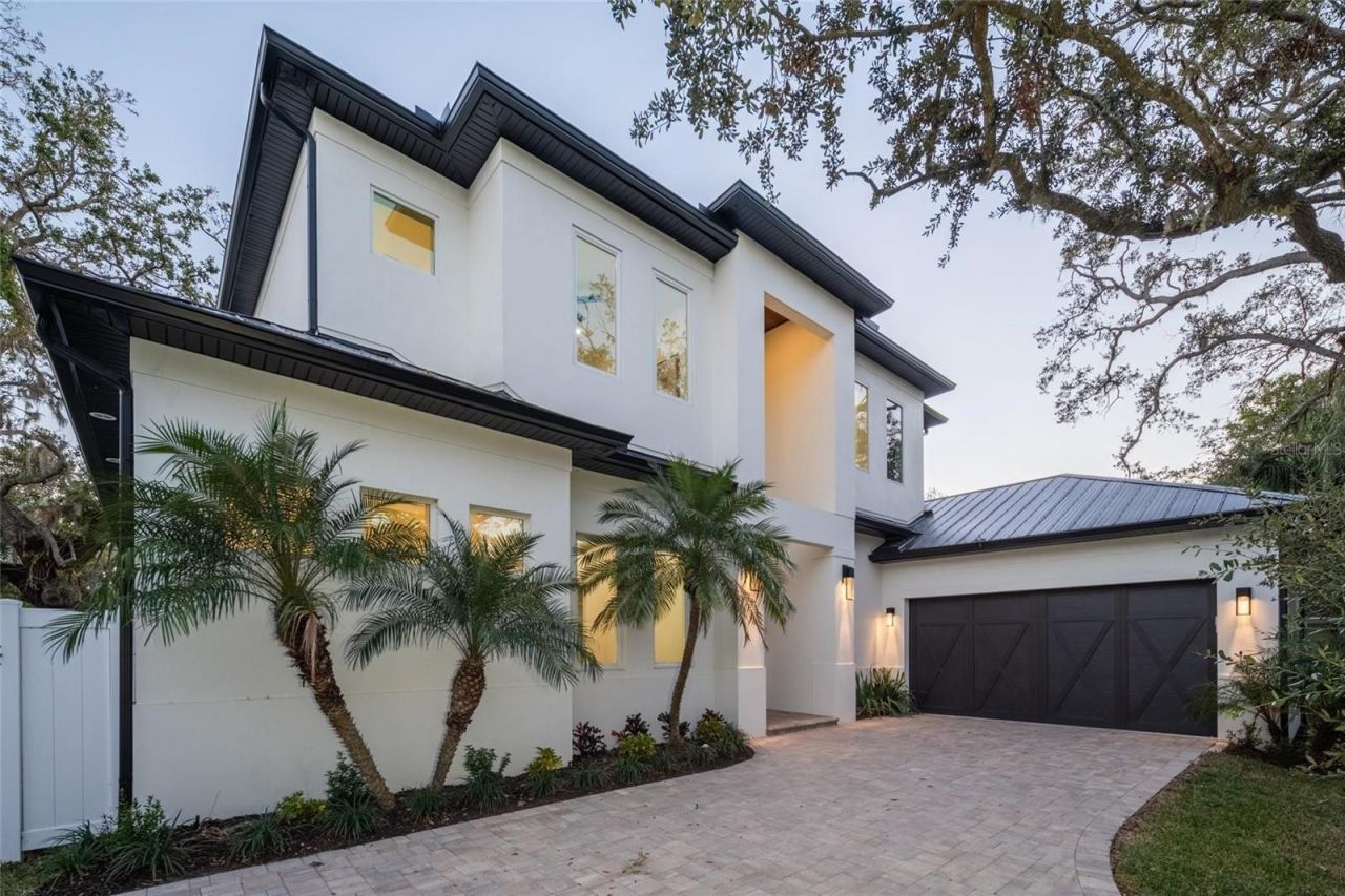 2420 Floyd Street, Sarasota, FL 34239 Photo