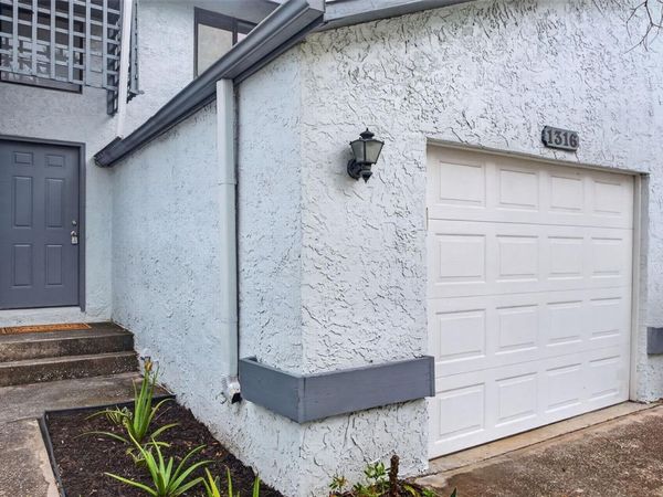 1316 MOUNTAINVIEW , TAMPA, FL 33612
