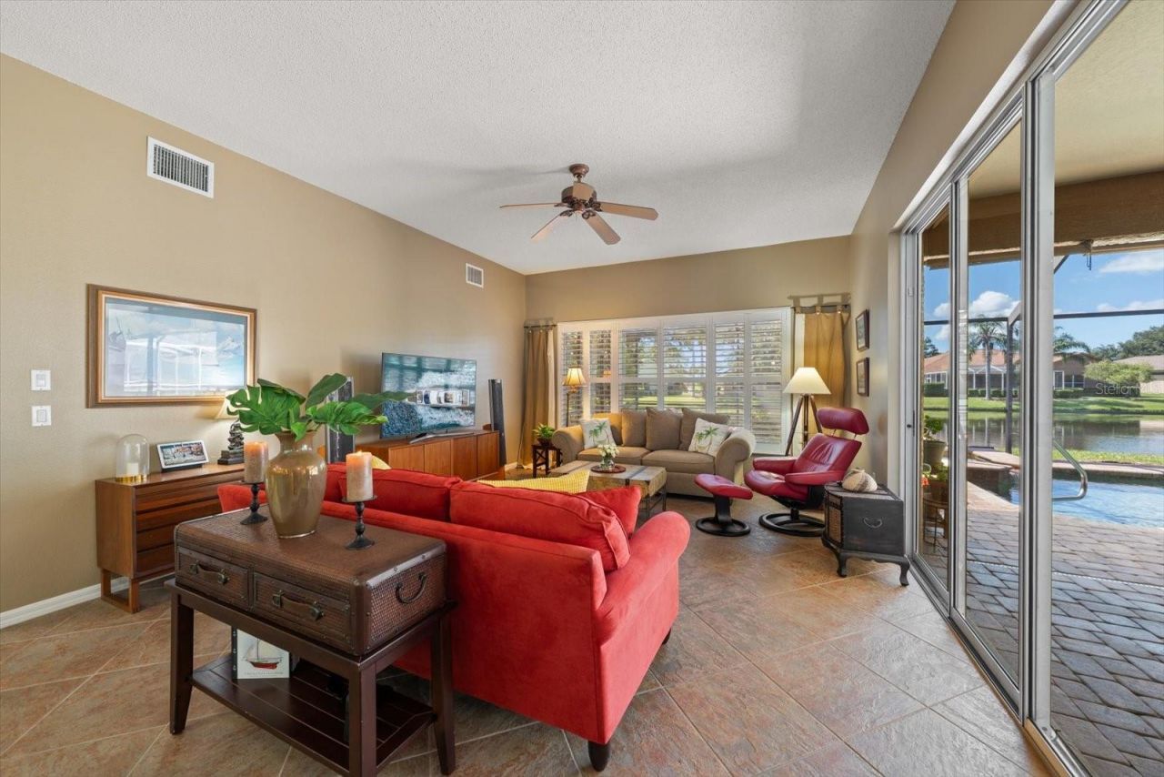 1237 Rambling Vine Court, Trinity, FL 34655 Photo