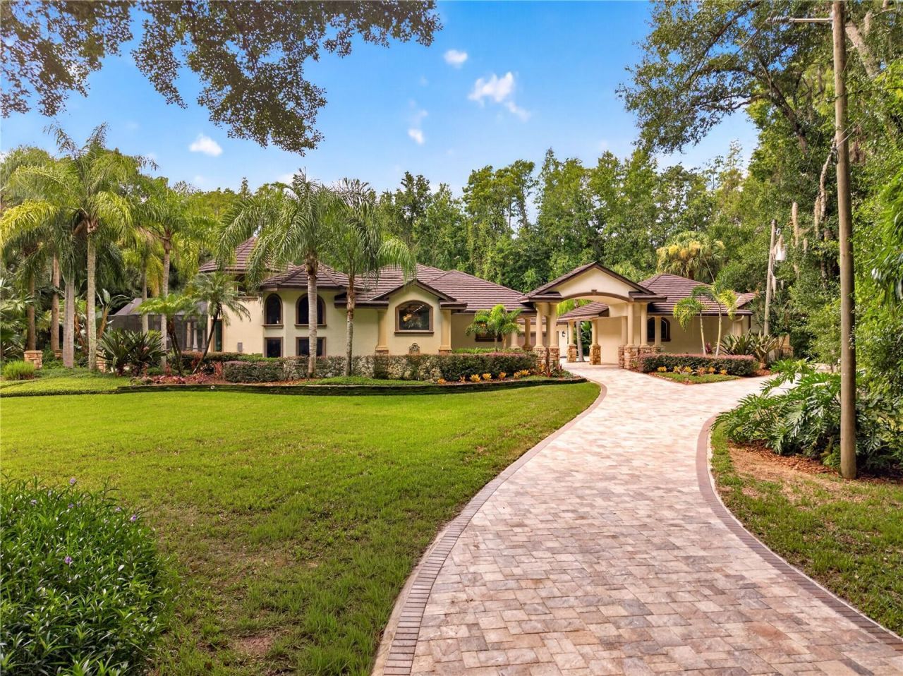 21732 Shamu Drive, Land O Lakes, FL 34639 Photo