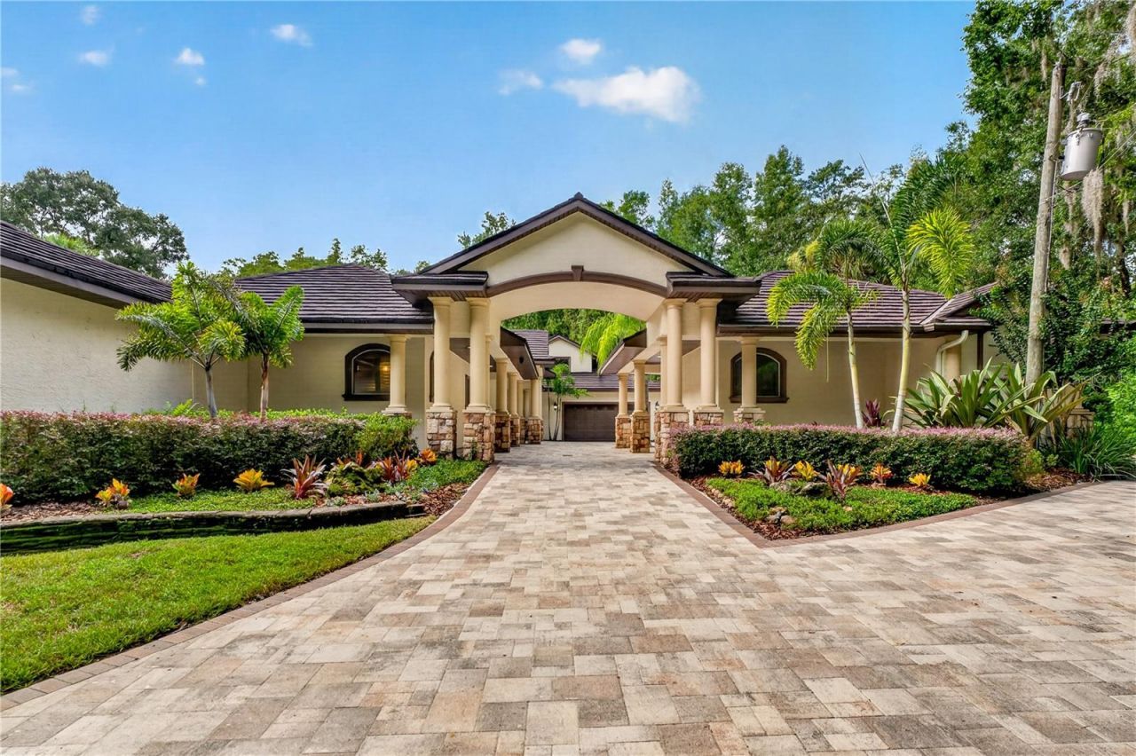 21732 Shamu Drive, Land O Lakes, FL 34639 Photo