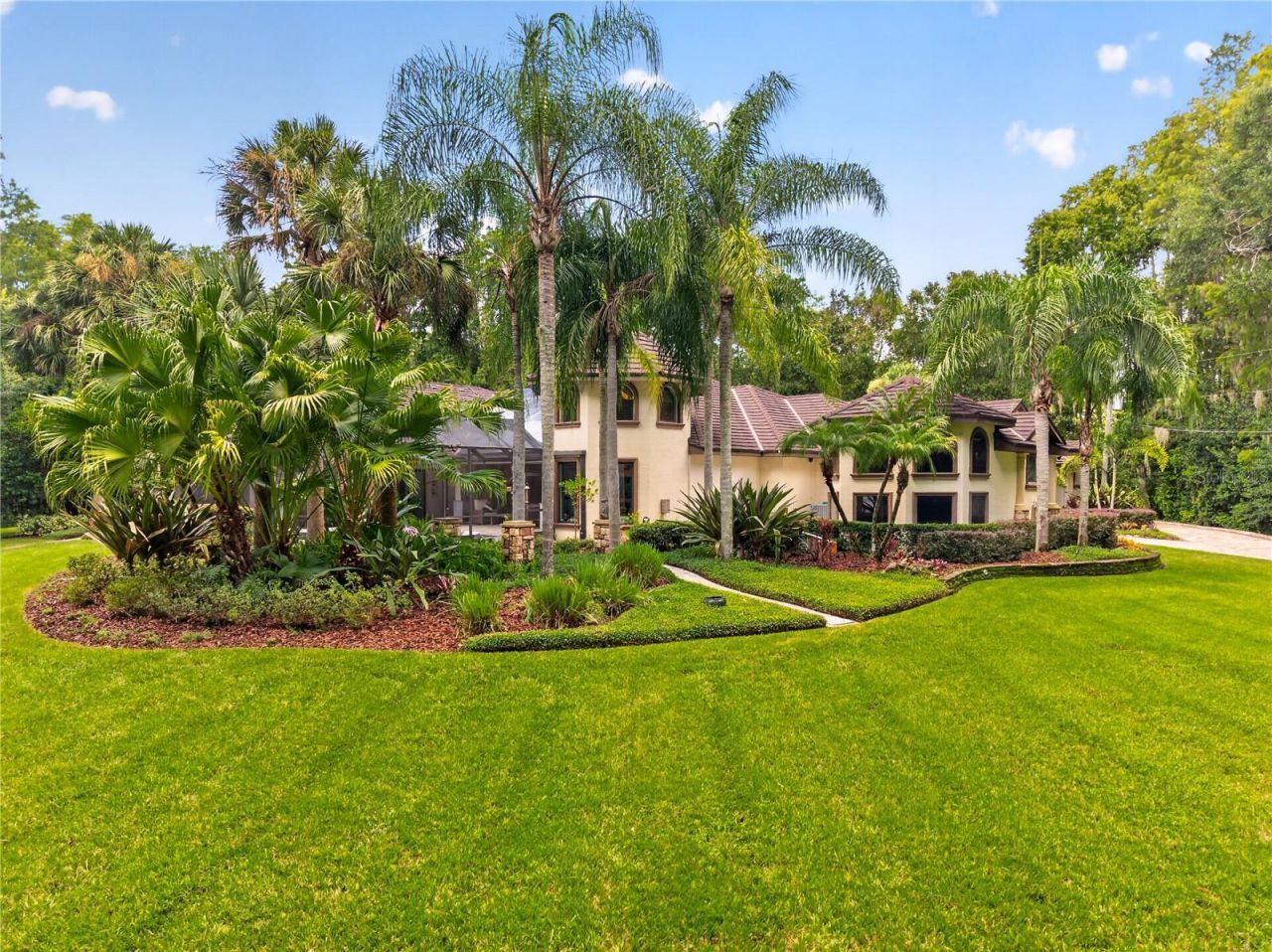 21732 Shamu Drive, Land O Lakes, FL 34639 Photo
