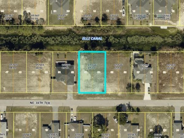 1015 NE 34TH TERRACE, CAPE CORAL, FL 33909