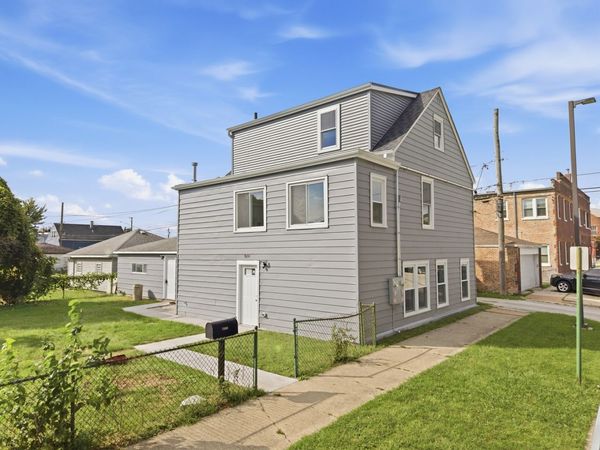 7600 W 61st Street , Summit, IL 60501