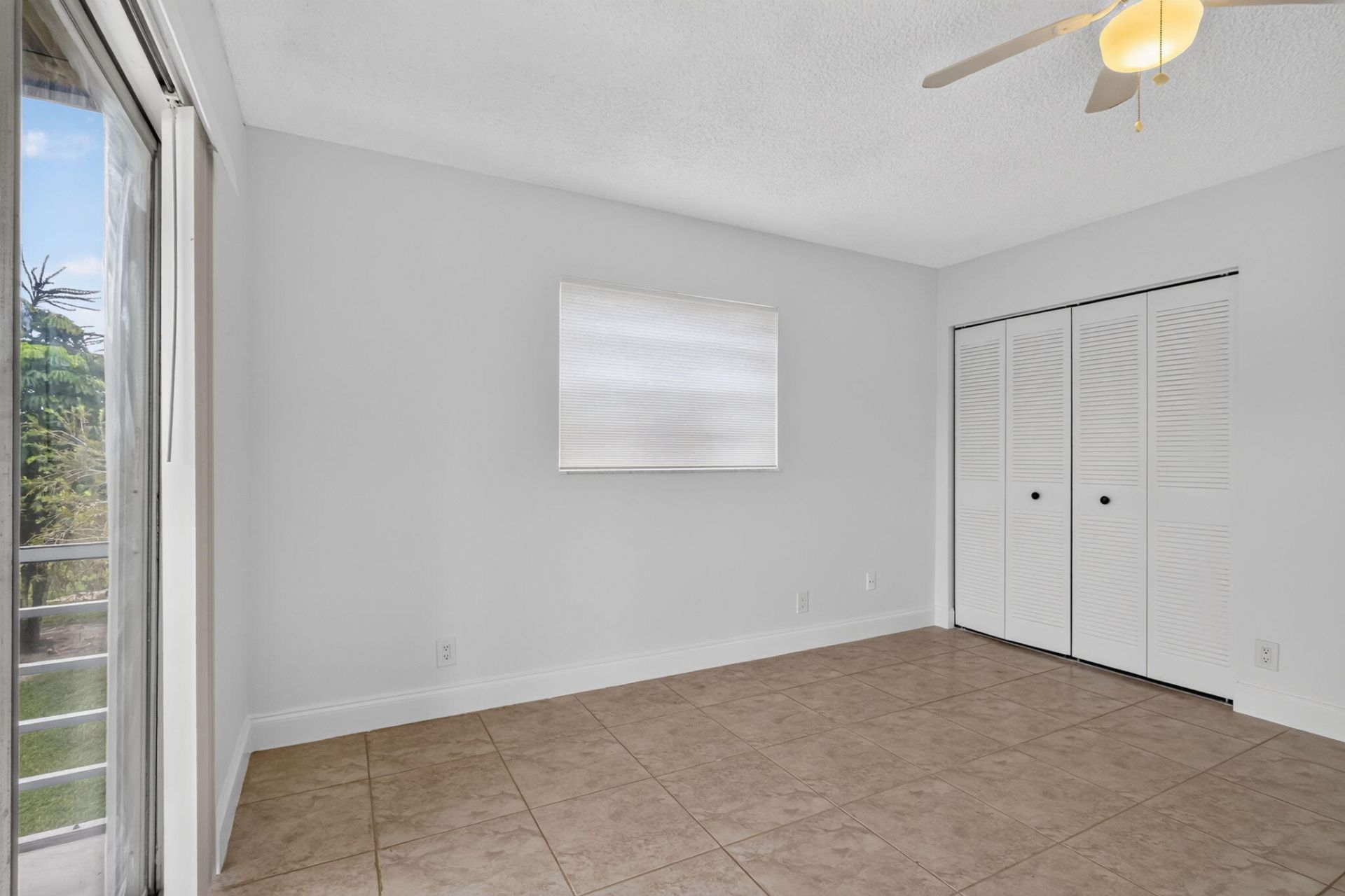318 Normandy G, Unit 318, Delray Beach, FL 33484 Photo