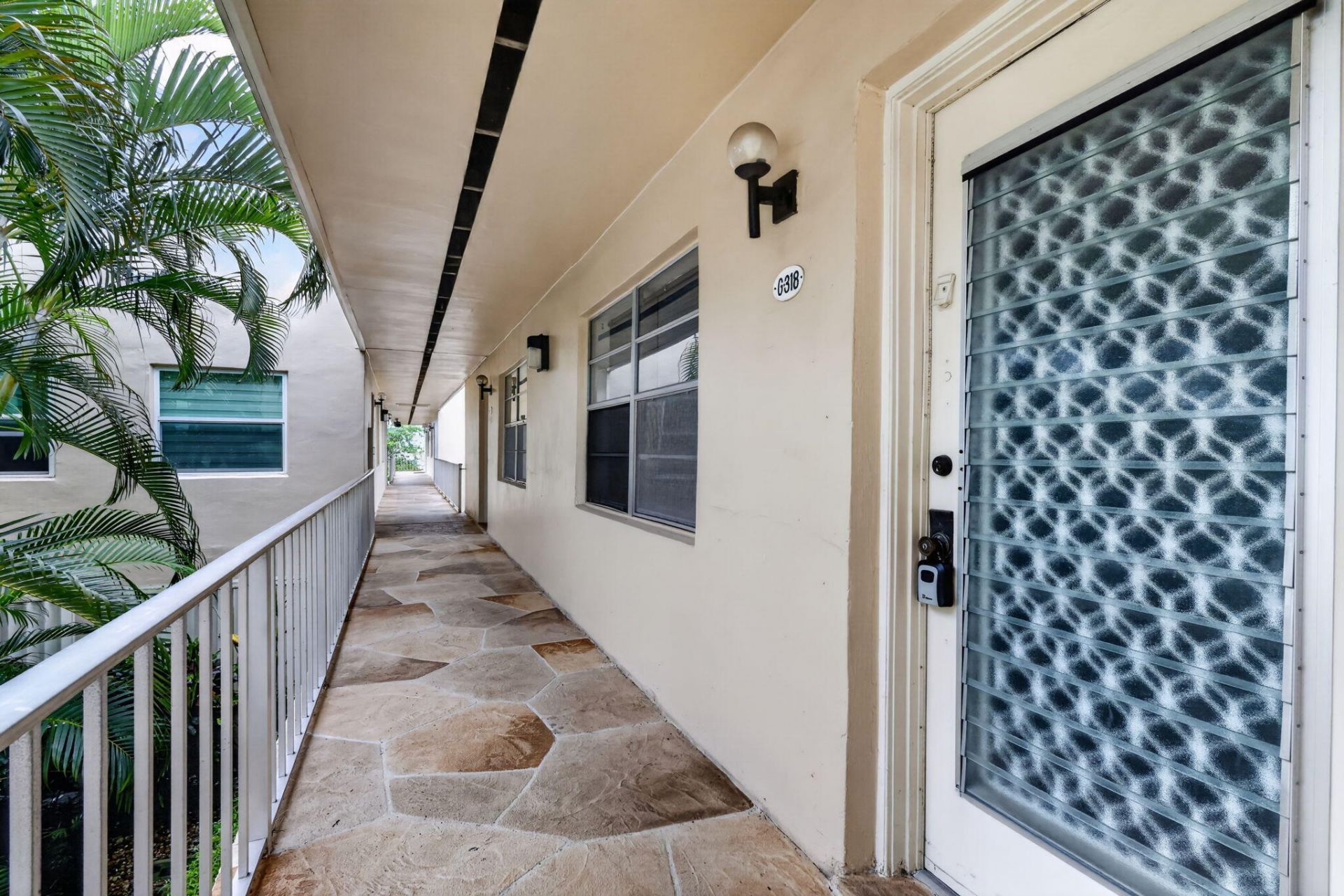 318 Normandy G, Unit 318, Delray Beach, FL 33484 Photo