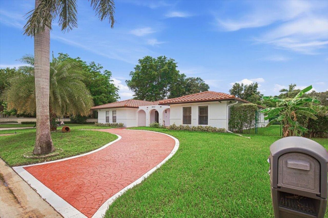 9642 NW 1st Place, Coral Springs, FL 33071 Photo