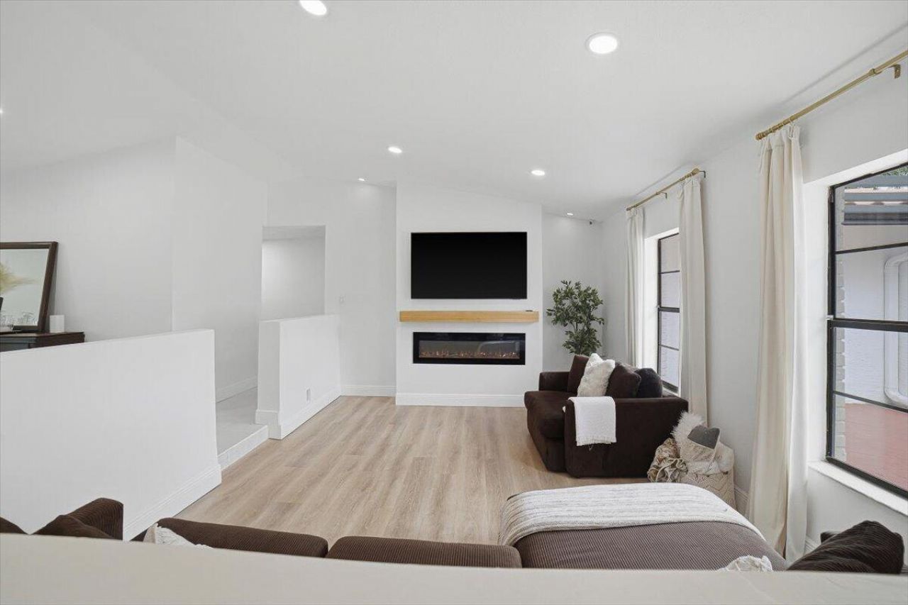 9642 NW 1st Place, Coral Springs, FL 33071 Photo