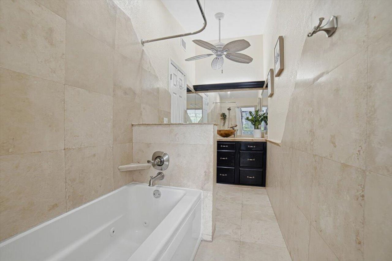 9642 NW 1st Place, Coral Springs, FL 33071 Photo