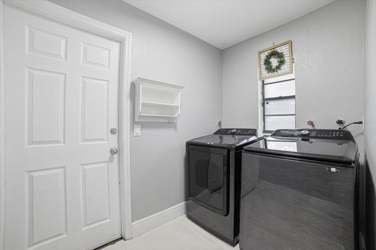 9642 NW 1st Place, Coral Springs, FL 33071 Photo