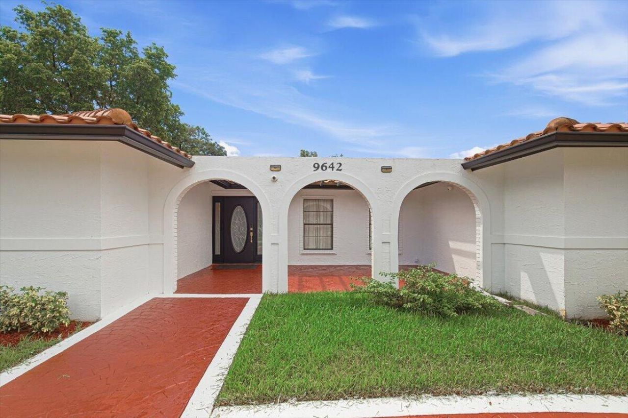 9642 NW 1st Place, Coral Springs, FL 33071 Photo