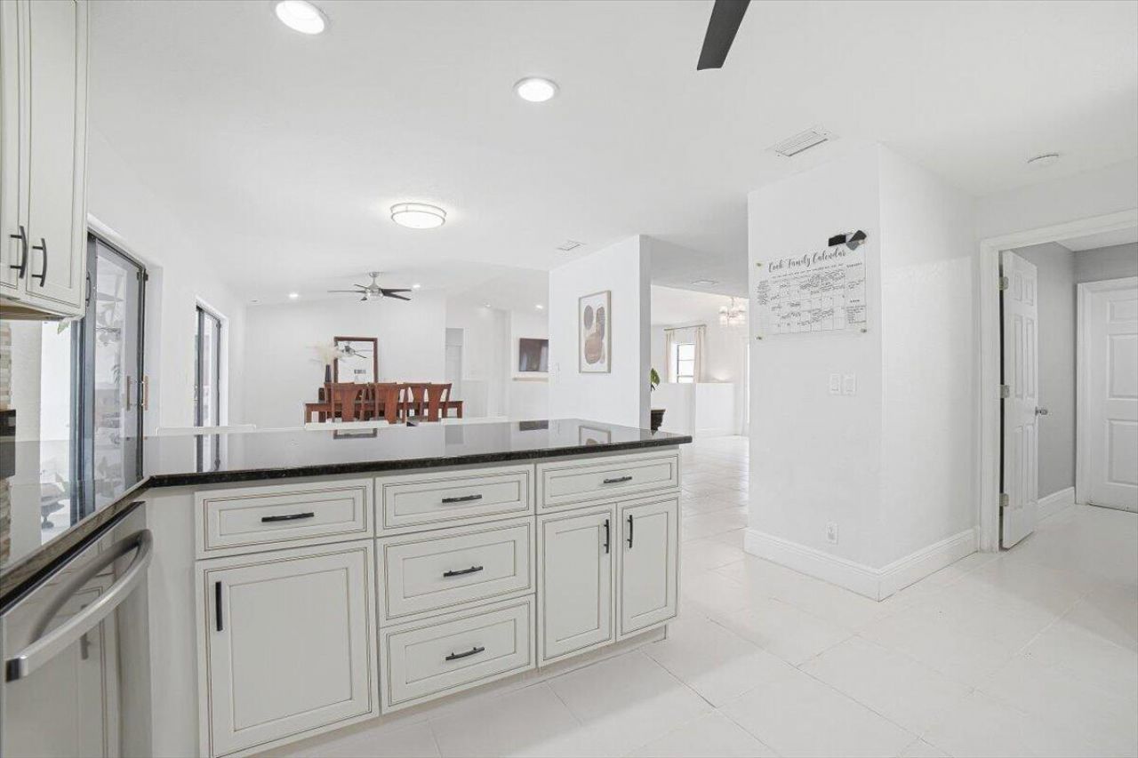 9642 NW 1st Place, Coral Springs, FL 33071 Photo