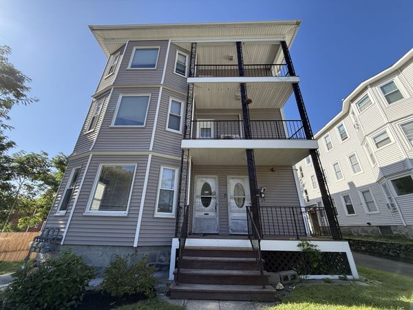 32 Woodbine Street, Unit 2, Worcester, MA 01603