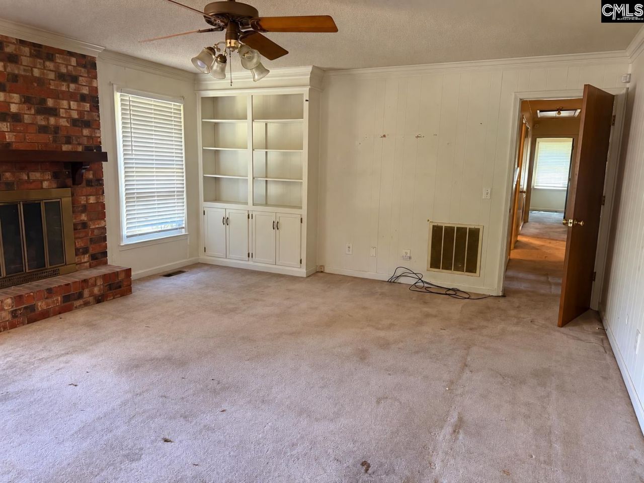 521 Cedarwood Dr Photo 5