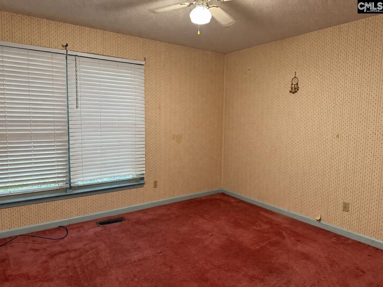 521 Cedarwood Dr Photo 8