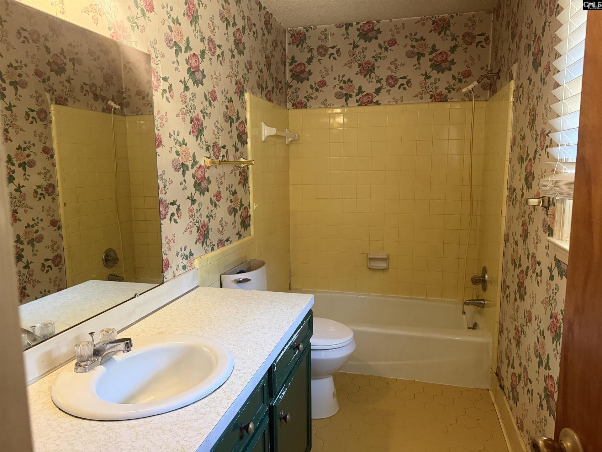 521 Cedarwood Dr Photo 9