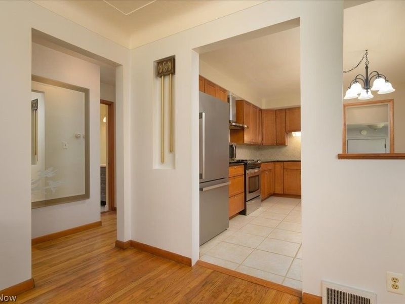 32204 Glen Arden Drive, Willowick, OH 44095 Photo 17