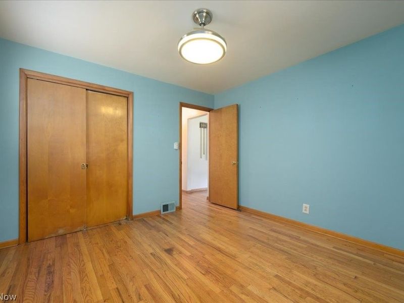 32204 Glen Arden Drive, Willowick, OH 44095 Photo 20