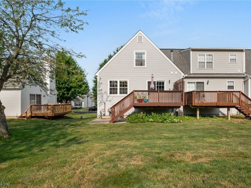 1254 Village, Tallmadge, OH 44278 Photo 32