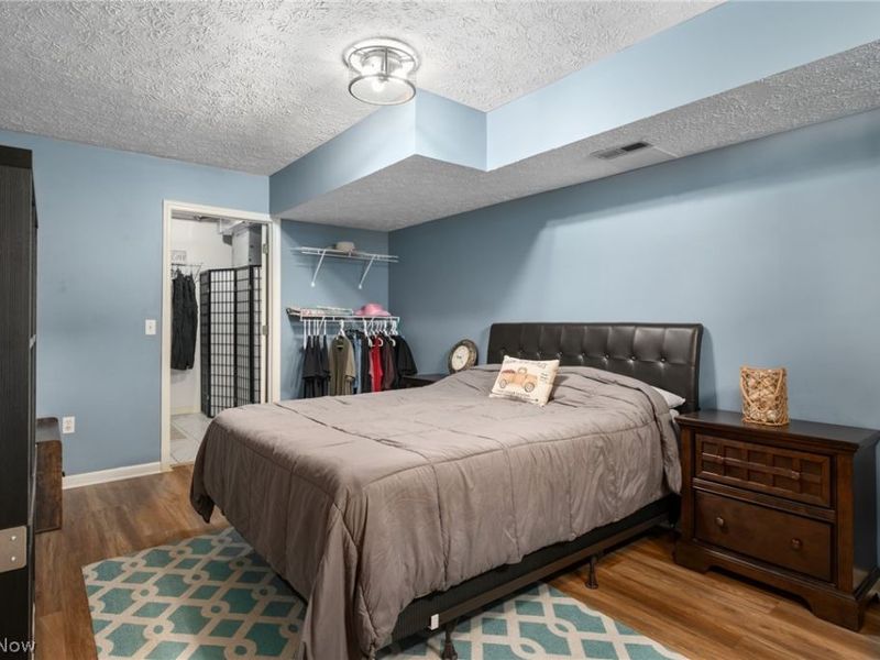 1254 Village, Tallmadge, OH 44278 Photo 5