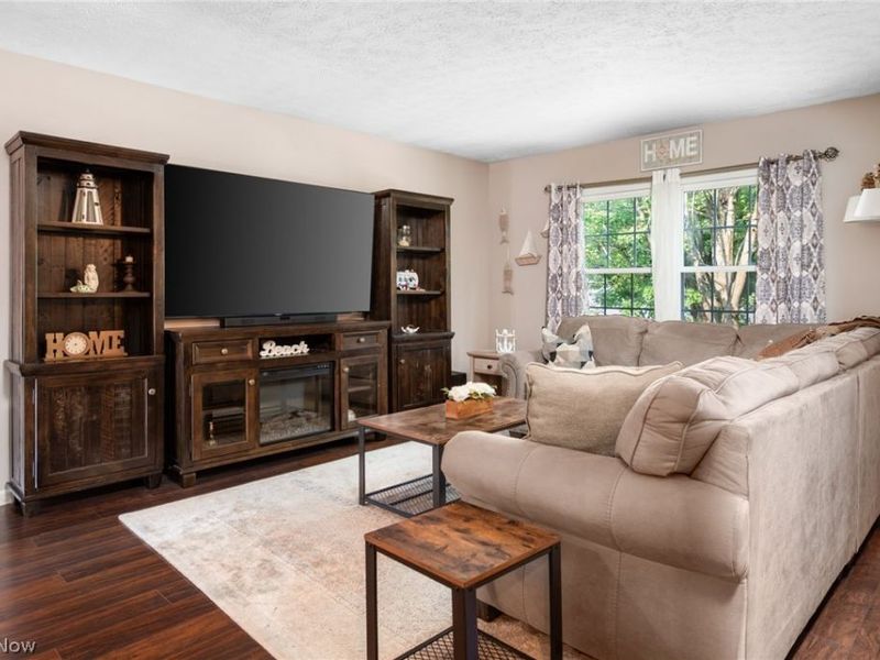 1254 Village, Tallmadge, OH 44278 Photo 8