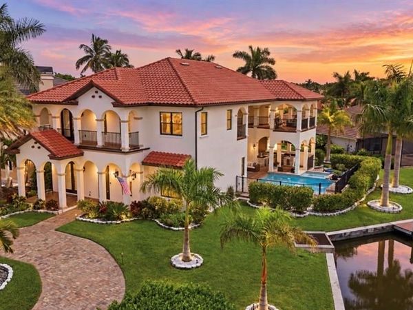 14800 Laguna DR , FORT MYERS, FL 33908
