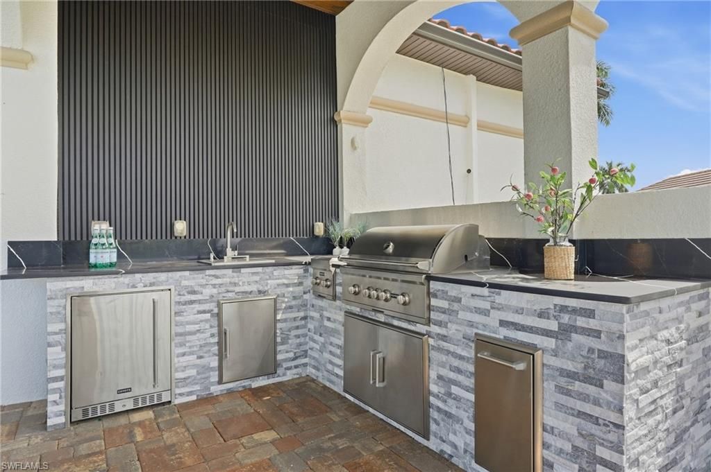 14800 Laguna Dr, Fort Myers, FL 33908 Photo