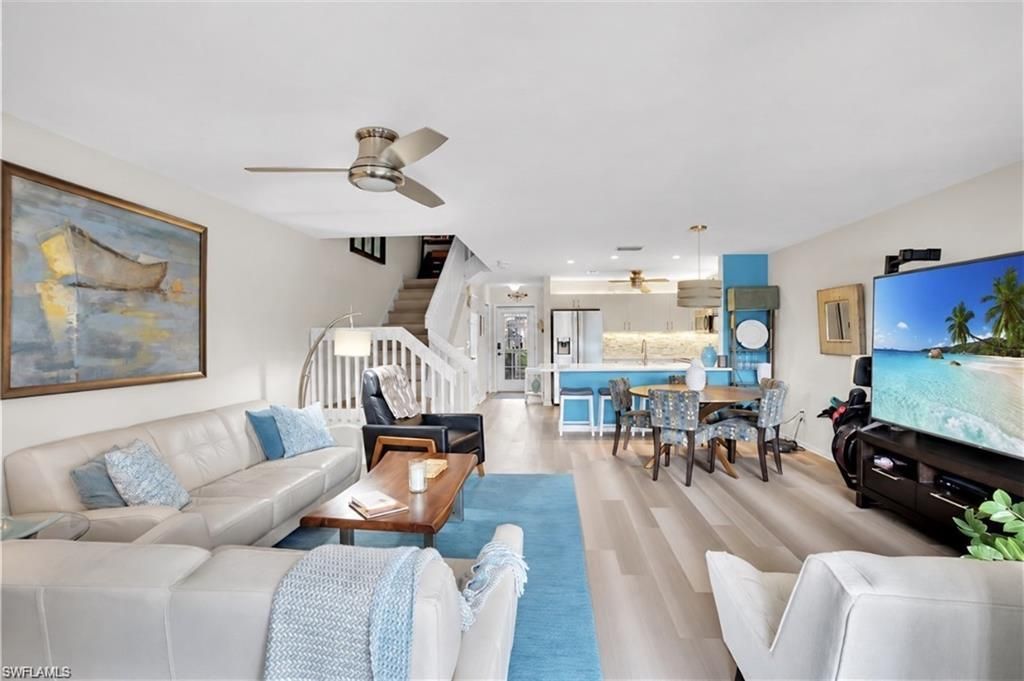 379 Dover Pl , Unit 6-603, Naples, FL 34104 Photo