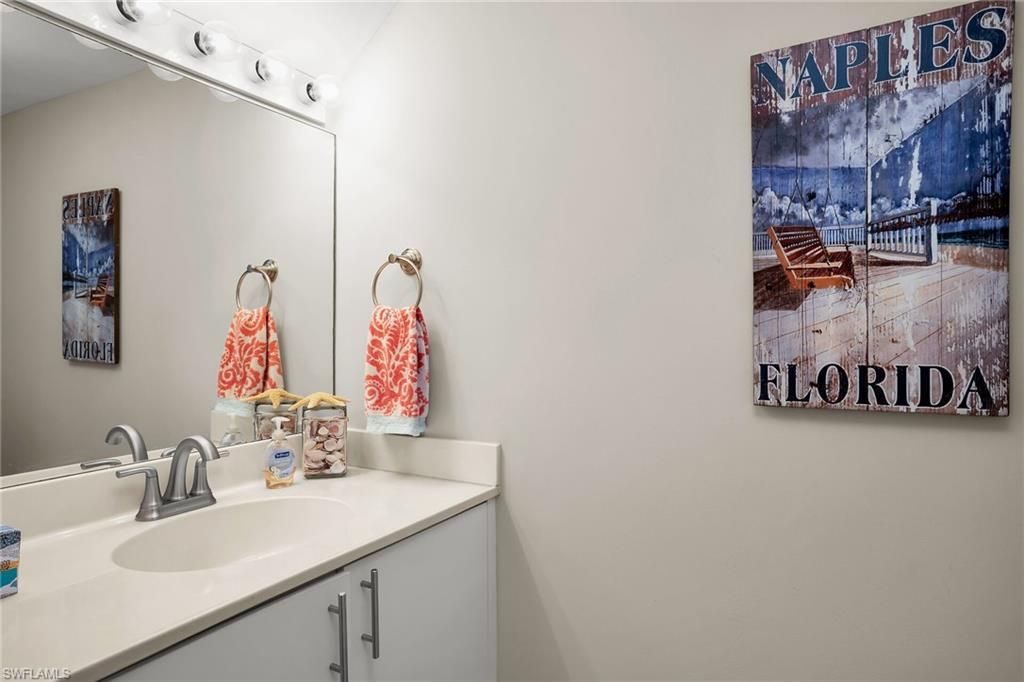 379 Dover Pl , Unit 6-603, Naples, FL 34104 Photo