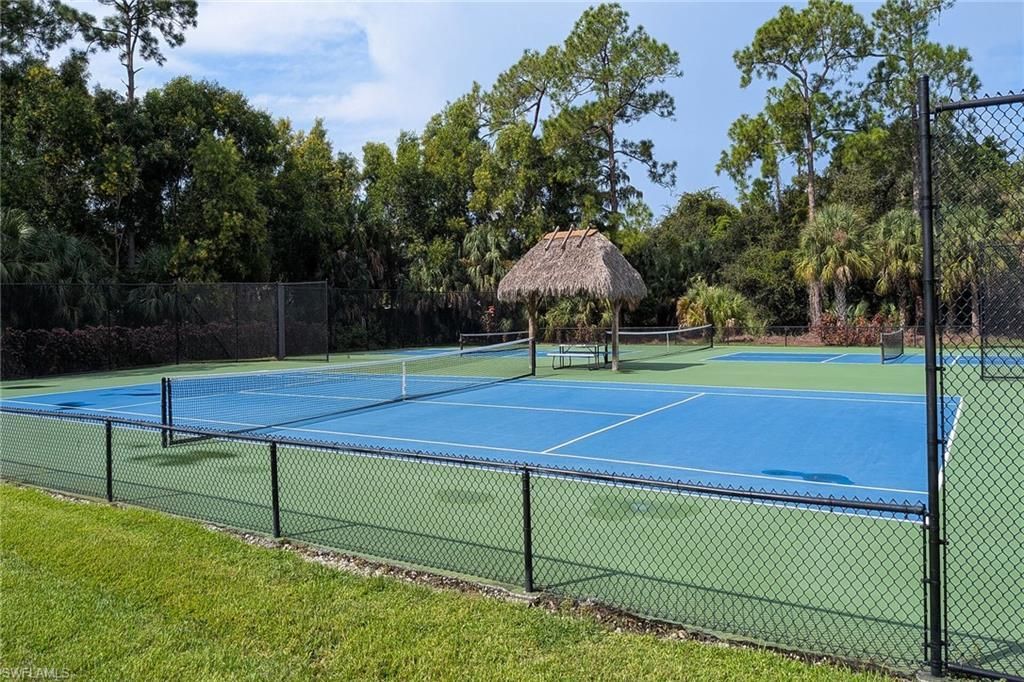 379 Dover Pl , Unit 6-603, Naples, FL 34104 Photo