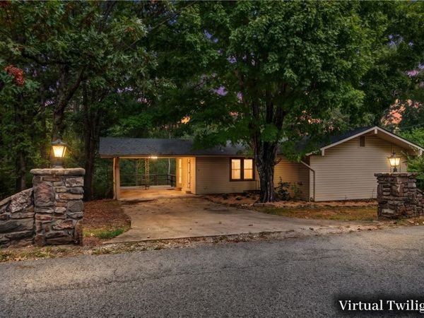 1 Elizabeth Drive, Bella Vista, AR 72715