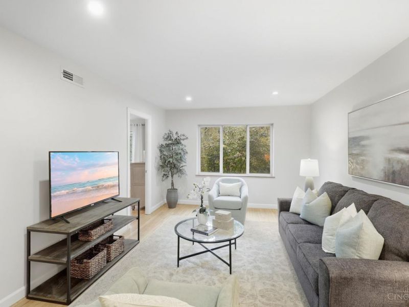 3420 Shaw Avenue, Unit 3, Cincinnati, OH 45208 Photo 4