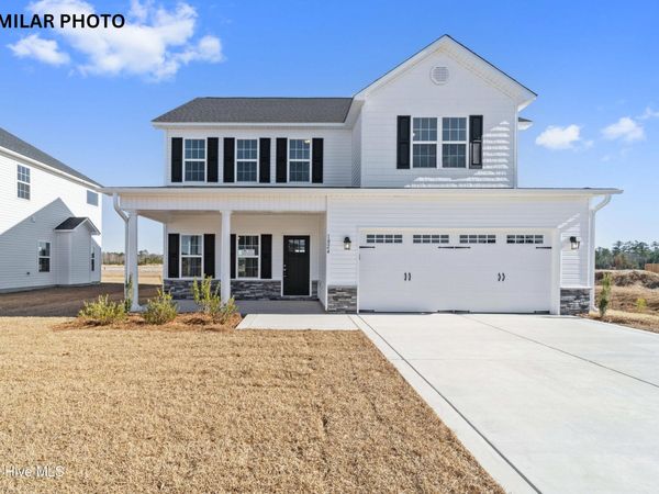 602 Retreat Court , Jacksonville, NC 28546
