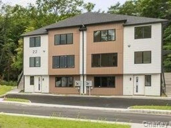 22 Treza Lane, Unit 101, Blooming Grove, NY 10950