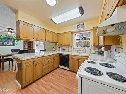12 E Quail Street, Sparks, NV 89431 Photo