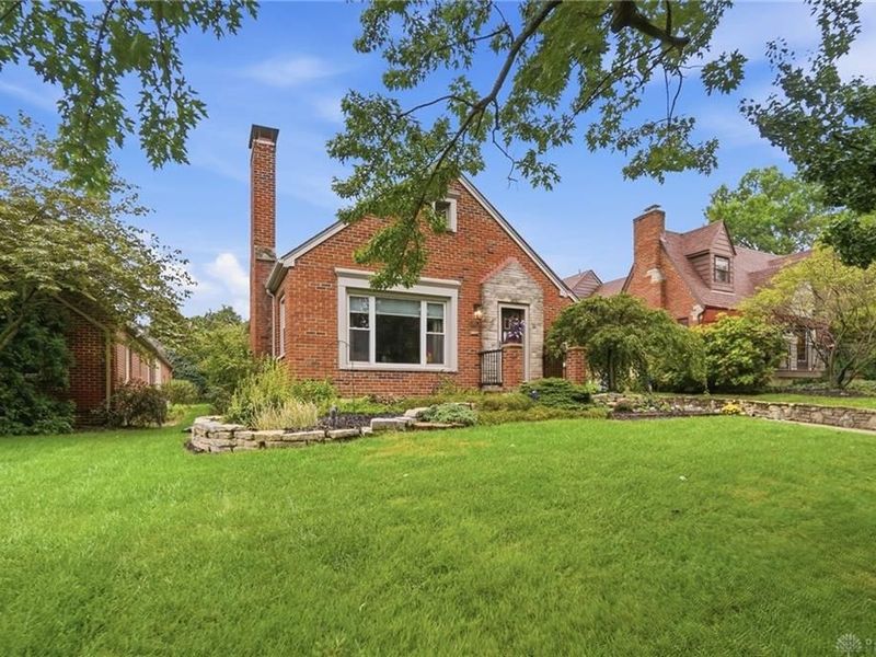 350 Greenmount Boulevard, Oakwood, OH 45419 Photo 3