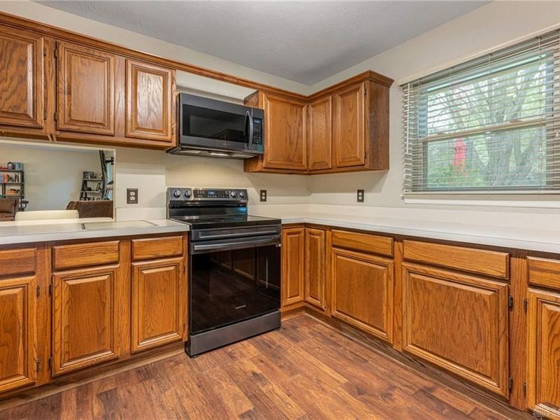 10231 Simms Station Road, Washington Township, OH 45458 Photo 16