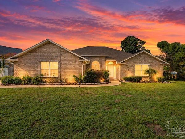 3767 Bengal Rd, Gulf Breeze, FL 32563