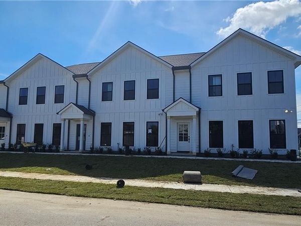 2921 LAKE VILLA Drive, Unit A, Metairie, LA 70002