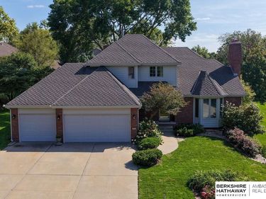 16573 Hascall Street, Omaha, NE 68130