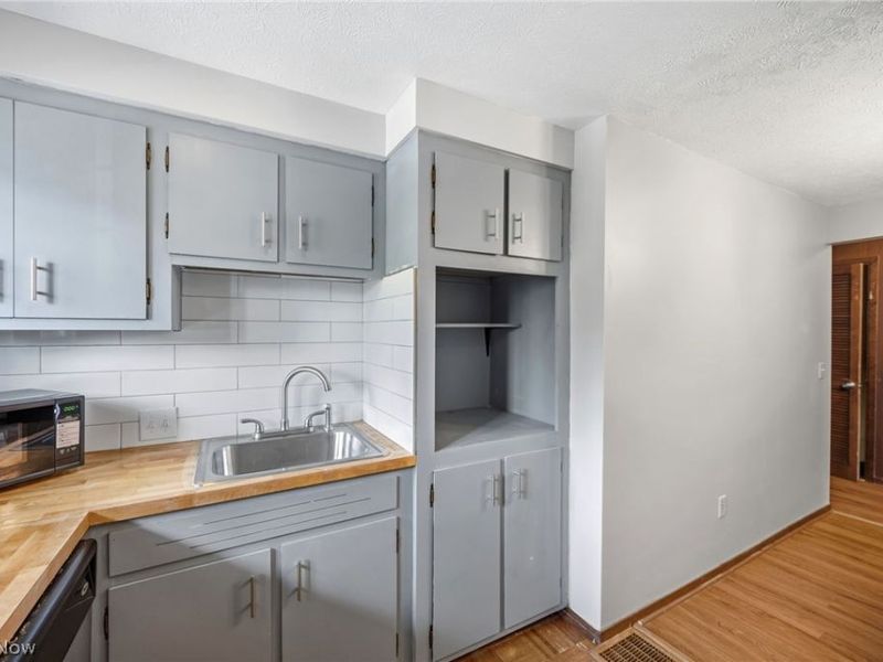 3438 W 133rd Street, Cleveland, OH 44111 Photo 28