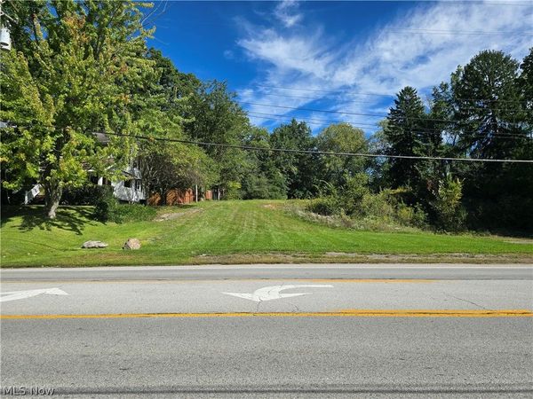 3093 S Main Street , Akron, OH 44319