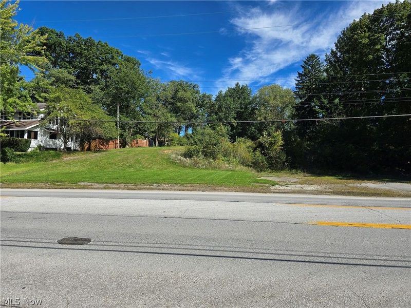 3093 S Main Street , Akron, OH 44319 Photo 2