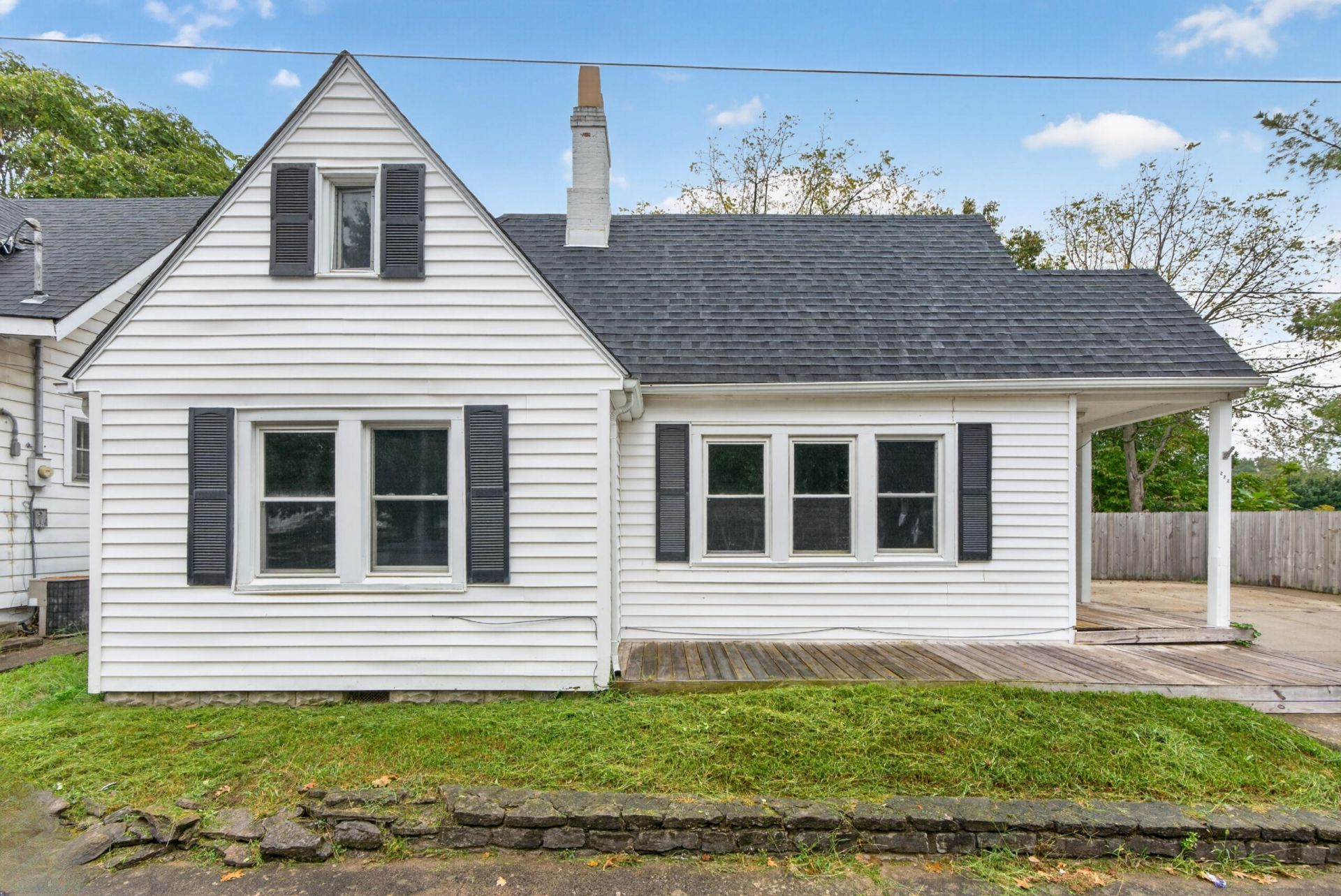 222 Mount Airy Avenue, Paris, KY 40361 Main Photo