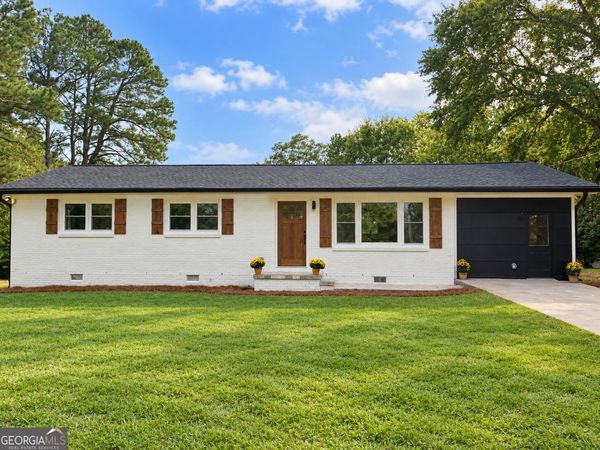 631 W Hightower Trail, Social Circle, GA 30025