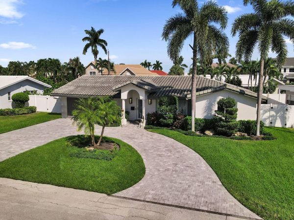 4200 NE 22ND Terrace, Lighthouse Point, FL 33064