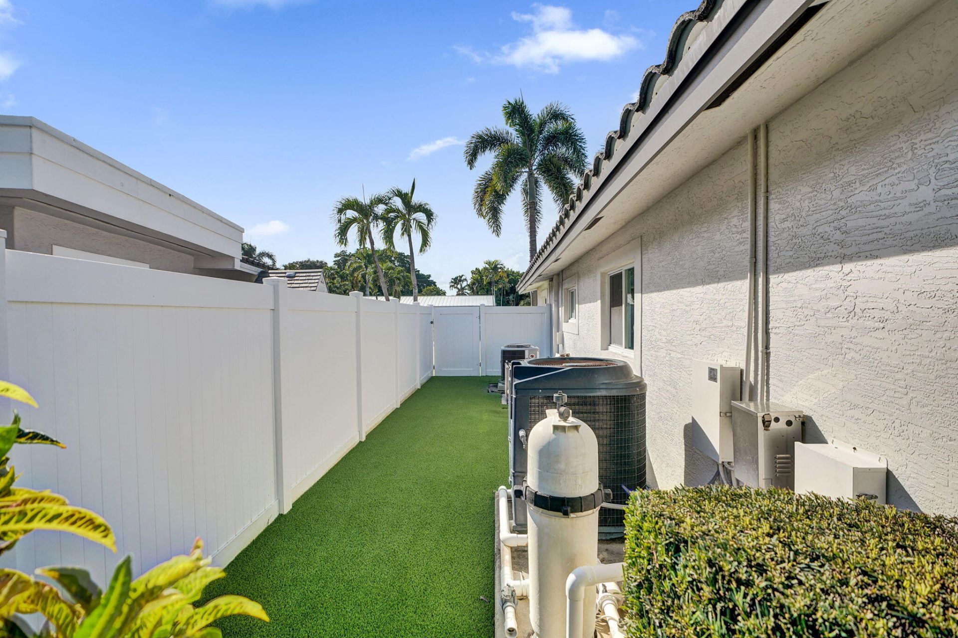 4200 NE 22nd Terrace, Lighthouse Point, FL 33064 Photo