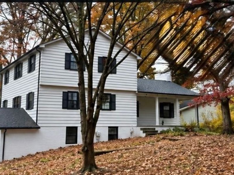 659 Howland Wilson Road NE, Howland, OH 44484 Photo 1