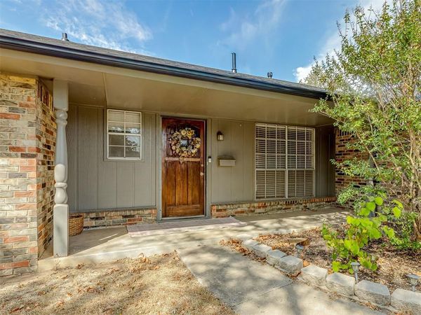 2111 Bellaire Drive, Moore, OK 73160