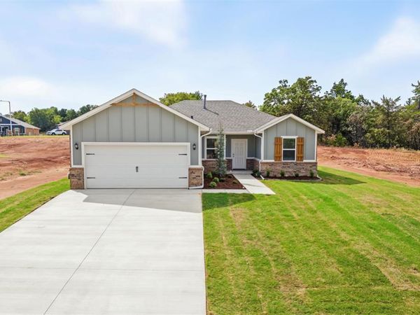 441 Stella Trail, Guthrie, OK 73044